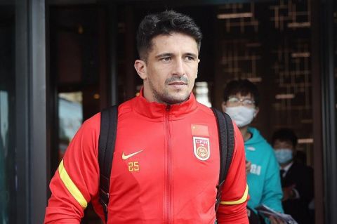 清冷师尊被c呻吟双腿打开
